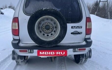 Chevrolet Niva I рестайлинг, 2003 год, 400 000 рублей, 3 фотография