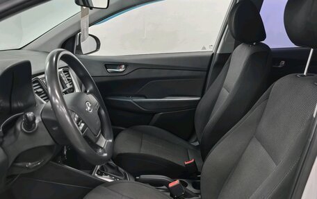 Hyundai Solaris II рестайлинг, 2018 год, 1 170 000 рублей, 7 фотография