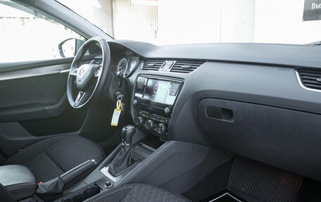 Skoda Octavia, 2017 год, 1 398 000 рублей, 20 фотография