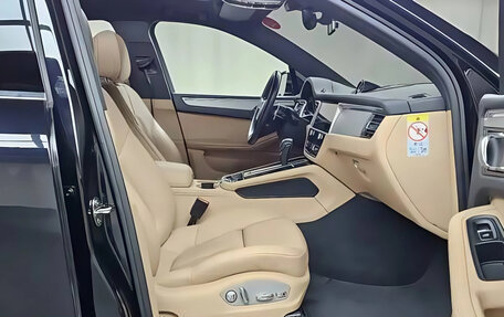 Porsche Macan I рестайлинг, 2022 год, 9 399 000 рублей, 11 фотография