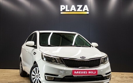 KIA Rio III рестайлинг, 2015 год, 999 000 рублей, 2 фотография