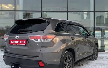 Toyota Highlander III, 2014 год, 2 840 000 рублей, 6 фотография