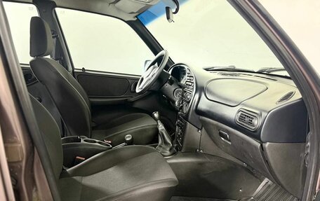 Chevrolet Niva I рестайлинг, 2017 год, 690 000 рублей, 12 фотография