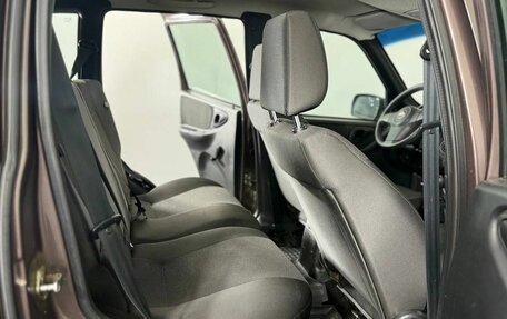 Chevrolet Niva I рестайлинг, 2017 год, 690 000 рублей, 13 фотография