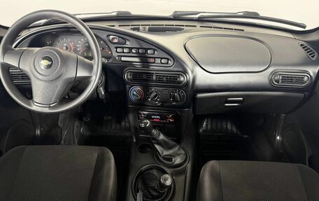 Chevrolet Niva I рестайлинг, 2017 год, 690 000 рублей, 14 фотография