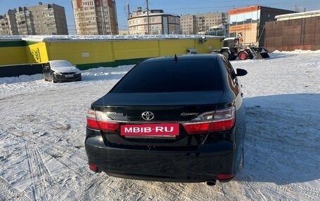 Toyota Camry, 2015 год, 1 690 000 рублей, 3 фотография