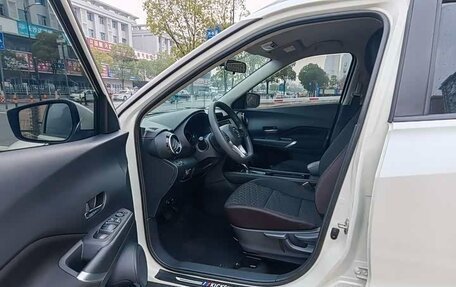 Nissan Kicks I, 2023 год, 1 670 000 рублей, 7 фотография