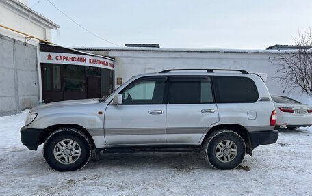 Toyota Land Cruiser 100 рестайлинг 2, 2007 год, 2 150 000 рублей, 2 фотография