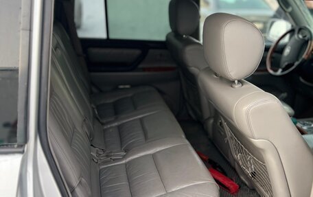 Toyota Land Cruiser 100 рестайлинг 2, 2007 год, 2 150 000 рублей, 8 фотография