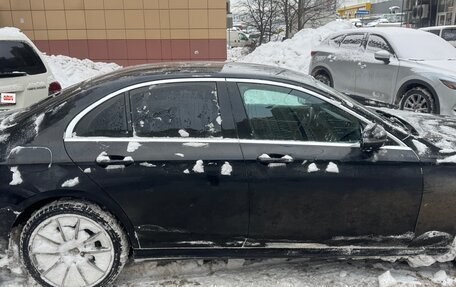 Mercedes-Benz E-Класс, 2021 год, 3 250 000 рублей, 4 фотография