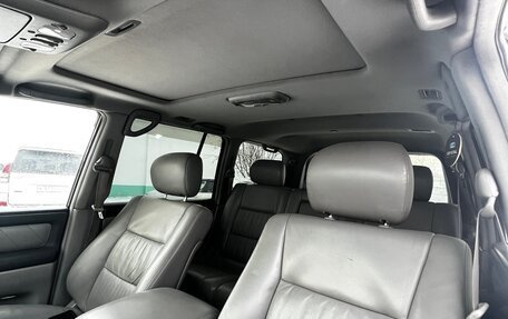 Toyota Land Cruiser 100 рестайлинг 2, 2007 год, 2 150 000 рублей, 14 фотография