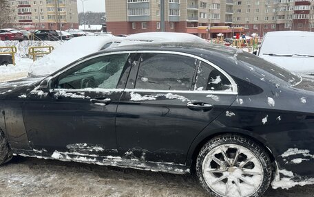 Mercedes-Benz E-Класс, 2021 год, 3 250 000 рублей, 3 фотография