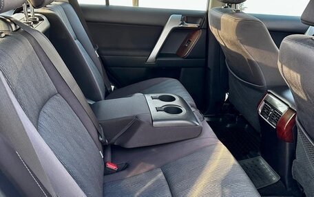 Toyota Land Cruiser Prado 150 рестайлинг 2, 2014 год, 3 200 000 рублей, 18 фотография