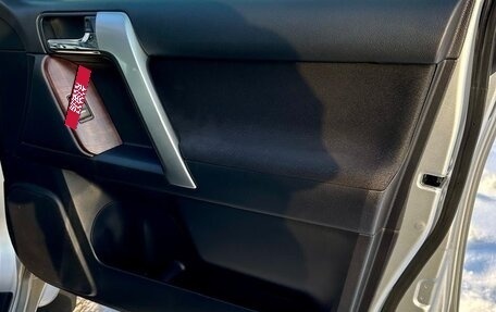 Toyota Land Cruiser Prado 150 рестайлинг 2, 2014 год, 3 200 000 рублей, 25 фотография