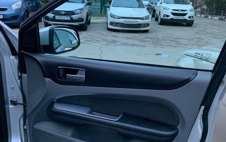 Ford Focus II рестайлинг, 2010 год, 570 000 рублей, 14 фотография