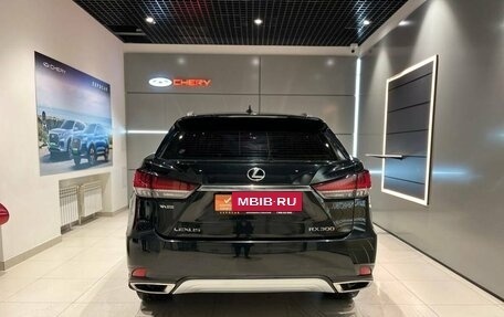 Lexus RX IV рестайлинг, 2021 год, 5 775 000 рублей, 4 фотография