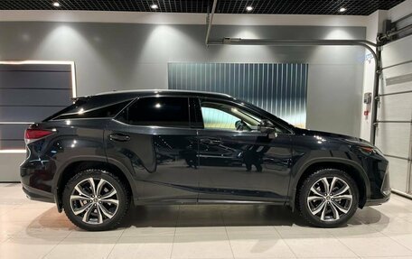 Lexus RX IV рестайлинг, 2021 год, 5 775 000 рублей, 6 фотография