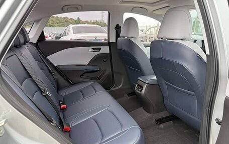 Chevrolet Monza, 2023 год, 1 100 000 рублей, 12 фотография