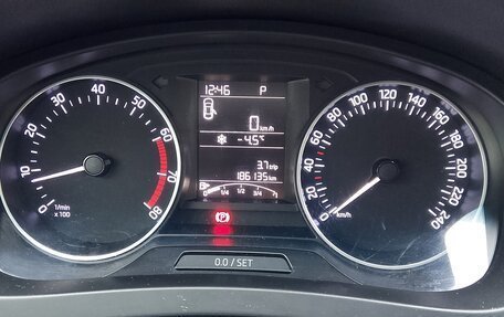 Skoda Rapid I, 2015 год, 750 000 рублей, 14 фотография