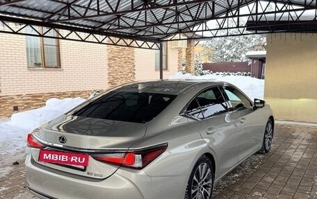 Lexus ES VII, 2018 год, 2 770 000 рублей, 6 фотография