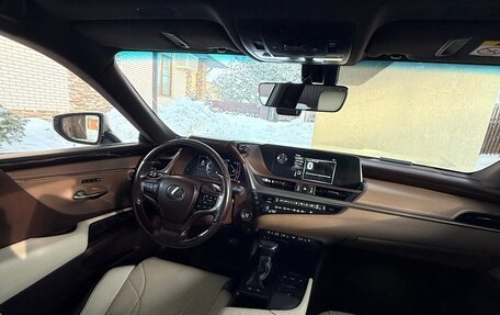 Lexus ES VII, 2018 год, 2 770 000 рублей, 21 фотография