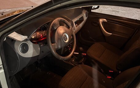 Renault Logan I, 2012 год, 590 000 рублей, 3 фотография