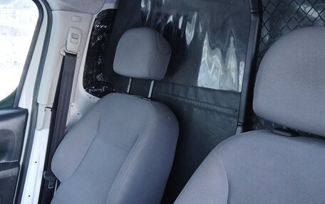 Peugeot Partner II рестайлинг 2, 2014 год, 595 000 рублей, 3 фотография