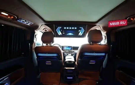 Mercedes-Benz V-Класс, 2026 год, 11 020 000 рублей, 9 фотография