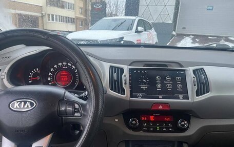 KIA Sportage III, 2011 год, 1 150 000 рублей, 10 фотография