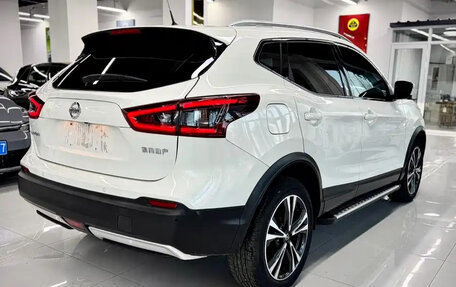 Nissan Qashqai, 2022 год, 2 080 000 рублей, 6 фотография