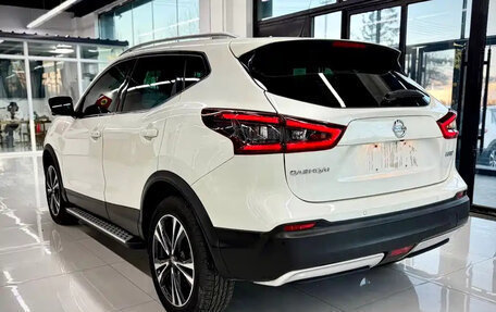 Nissan Qashqai, 2022 год, 2 080 000 рублей, 4 фотография