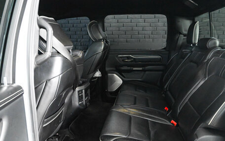 Rambler 1500, 2020 год, 5 950 000 рублей, 10 фотография