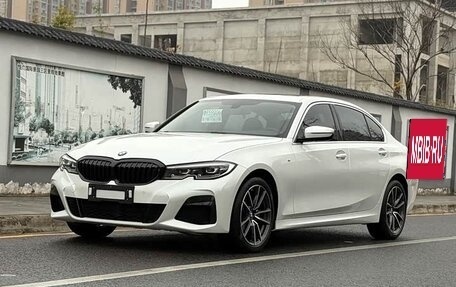 BMW 3 серия, 2022 год, 2 950 000 рублей, 1 фотография