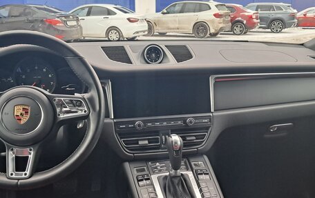 Porsche Macan I рестайлинг, 2021 год, 6 990 000 рублей, 21 фотография