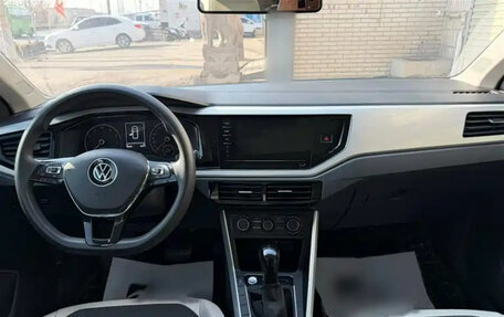 Volkswagen Polo, 2022 год, 1 343 000 рублей, 9 фотография