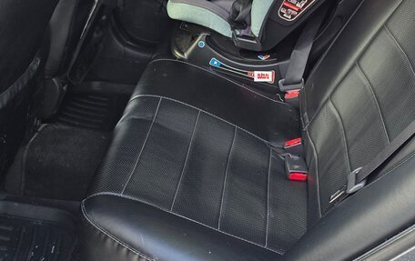 Toyota Avensis III рестайлинг, 2003 год, 700 000 рублей, 7 фотография