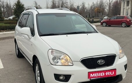 KIA Carens III (RP), 2010 год, 810 000 рублей, 4 фотография