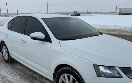 Skoda Octavia, 2017 год, 1 450 000 рублей, 2 фотография