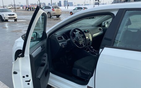 Volkswagen Jetta VI, 2017 год, 1 250 000 рублей, 5 фотография