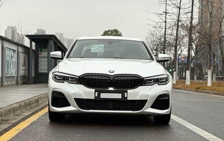 BMW 3 серия, 2022 год, 2 950 000 рублей, 2 фотография