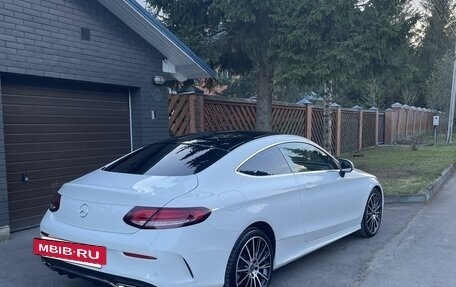 Mercedes-Benz C-Класс, 2019 год, 4 400 000 рублей, 5 фотография