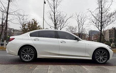 BMW 3 серия, 2022 год, 2 950 000 рублей, 5 фотография