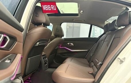 BMW 3 серия, 2022 год, 2 950 000 рублей, 13 фотография