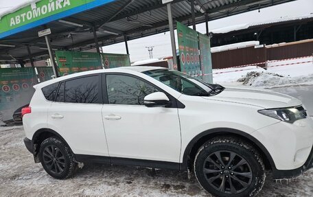 Toyota RAV4, 2014 год, 2 300 000 рублей, 12 фотография