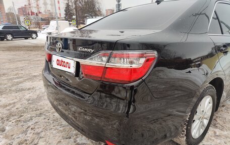 Toyota Camry, 2017 год, 2 050 000 рублей, 14 фотография