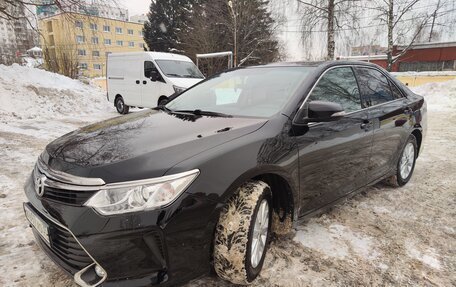 Toyota Camry, 2017 год, 2 050 000 рублей, 16 фотография
