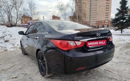 Hyundai Sonata VI, 2011 год, 820 000 рублей, 8 фотография