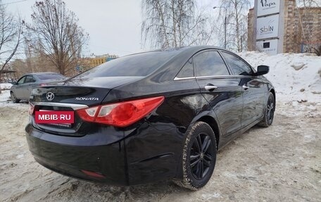 Hyundai Sonata VI, 2011 год, 820 000 рублей, 11 фотография