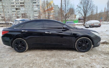 Hyundai Sonata VI, 2011 год, 820 000 рублей, 15 фотография