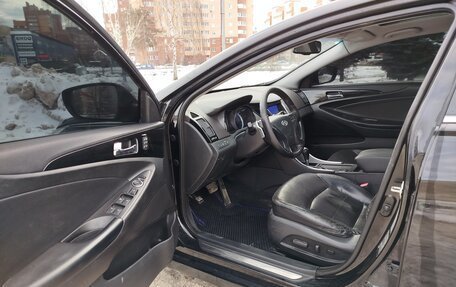 Hyundai Sonata VI, 2011 год, 820 000 рублей, 16 фотография